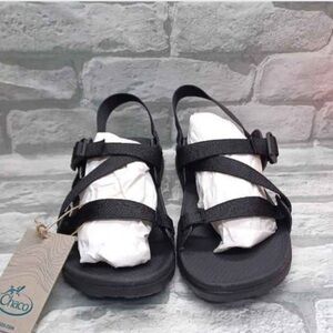 Chaco Women's Strappy Black Sandals NWT